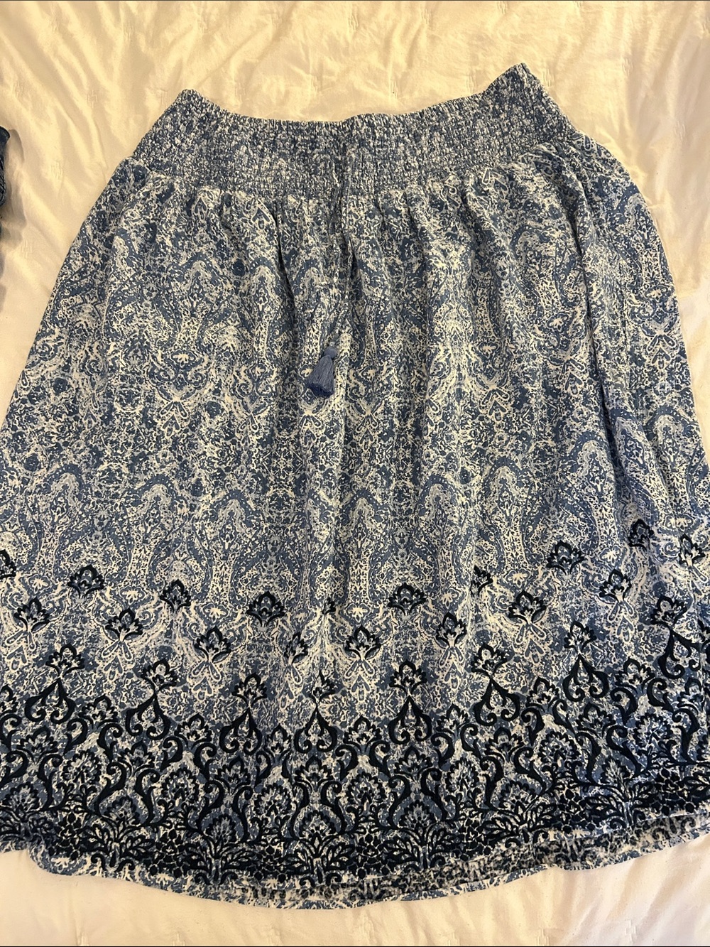 J. Jill Blue & White Printed Elastic Waist Skirt